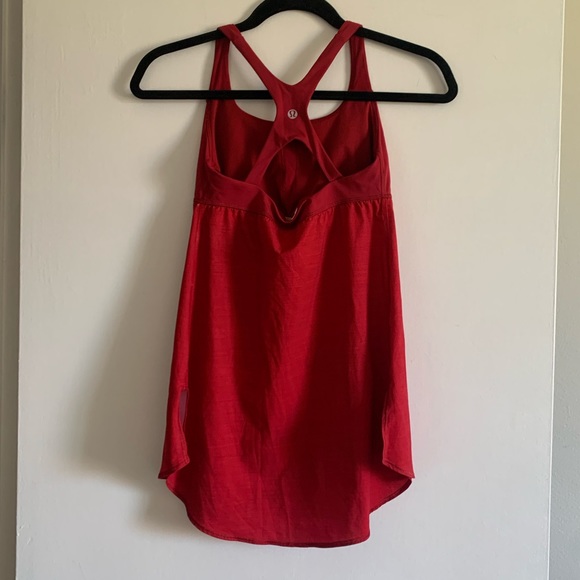 Lululemon Athletica Athletic Shelf Bra Red Venus Tank size 4 EUC - Picture 6 of 7